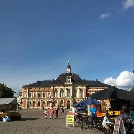 Maaherrankatu, Ilmainen Kadunvarsipysaekoeinti Апартаменты Куопио