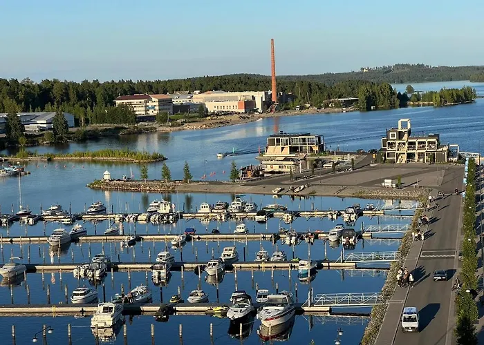 Maaherrankatu, Ilmainen Kadunvarsipysaekoeinti *